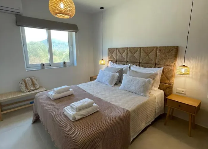 Elaia Apartment